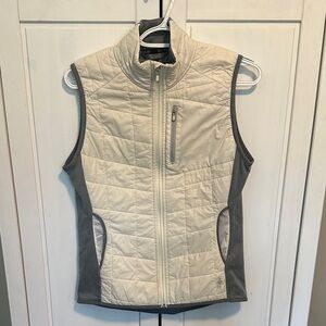 Smartwool Women's Quilted Vest in Cream and Gray, Women’s M
